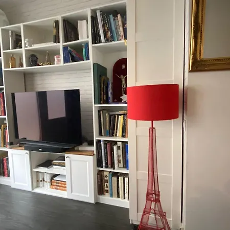 Wonderful And Spacious Flat In Opera Montmartre Apartman *